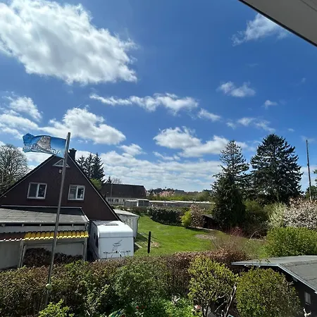 Sonnennest Am Stadtrand 아파트 슈베린